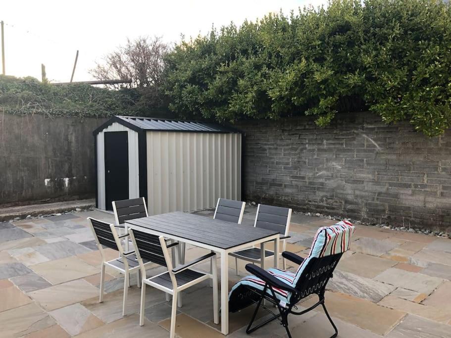 Townhouse Clifden: Located In The Heart Of Connemara Exterior foto