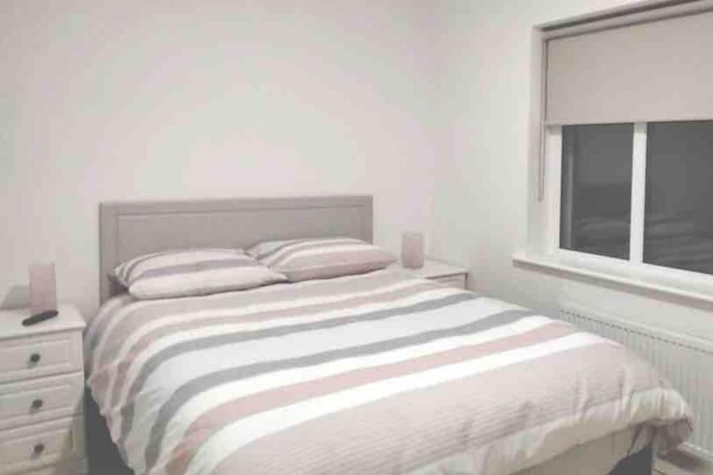 Townhouse Clifden: Located In The Heart Of Connemara Exterior foto