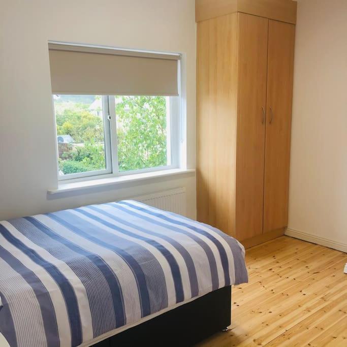 Townhouse Clifden: Located In The Heart Of Connemara Exterior foto