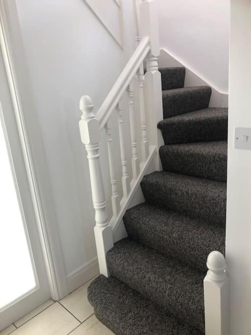 Townhouse Clifden: Located In The Heart Of Connemara Exterior foto